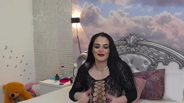 LunnaVey Chat XXX live