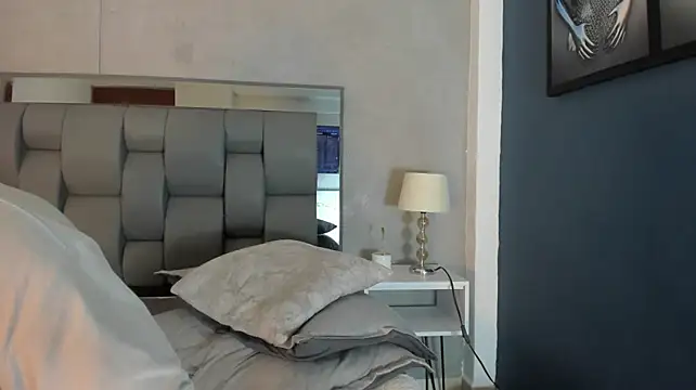 Chatroom XXX en direct de Charlie___Musk