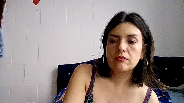 princessbella93 现场XXX聊天