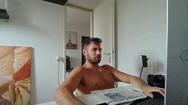 alpha-hunk Chat XXX live