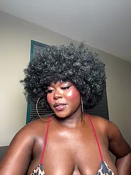 WomanNextdoor1 - Make this pussy scream 🙀 🍑💦daddy