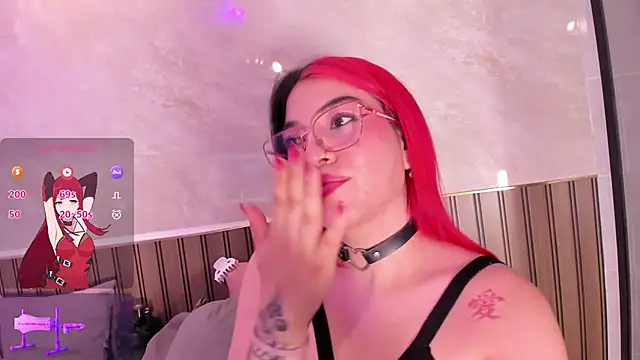 Chat XXX en directo de EmmaSwift_