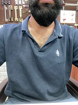 DirtyStepDaddy élő XXX-chatje