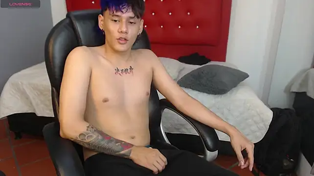 Chat +18 de jay_kurt ao vivo