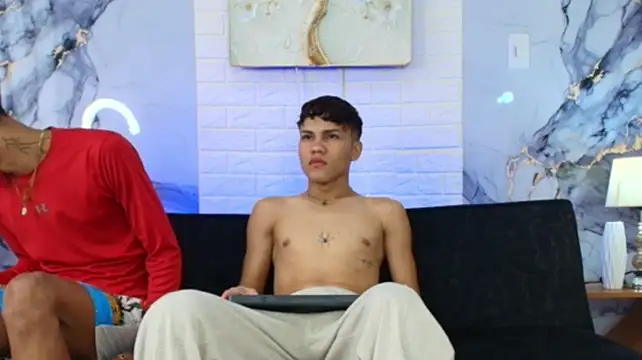 PRETTY_LOVERX Live XXX-chat