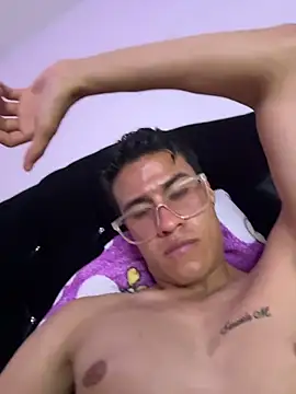 TavoHot_ 라이브 XXX 채팅
