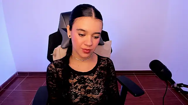 isabellawhitmore Chat XXX in diretta