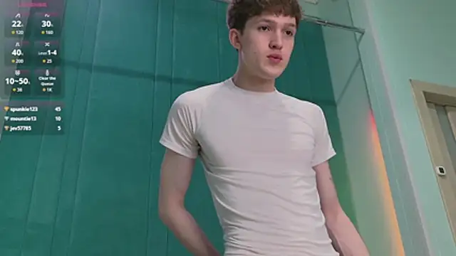 LiamVibe élő XXX-chatje