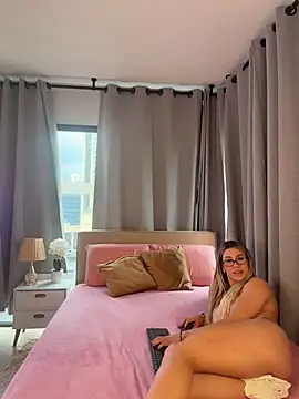 Chat XXX en directo de Valentina_Saint