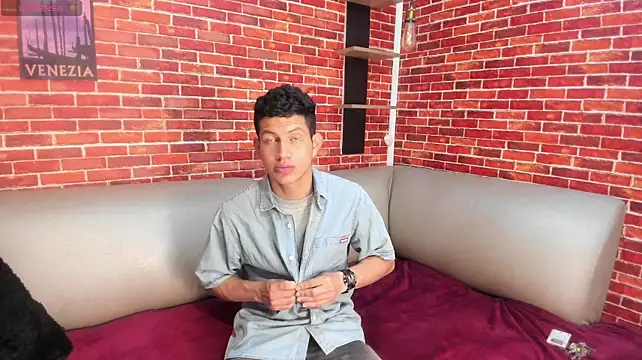 Živý XXX chat Tony_Zackk1