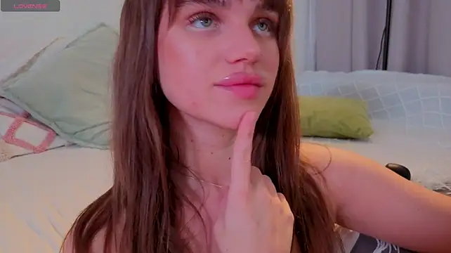 aesthetics__tease Chat XXX in diretta