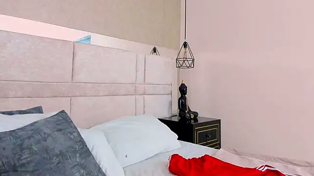 TheeRock_1 – Naživo XXX chat