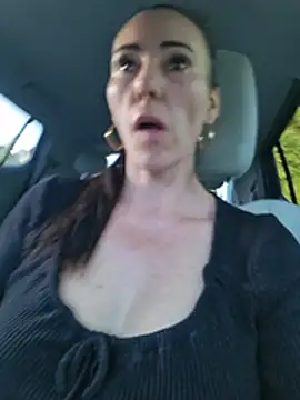 milflovelyxxx's Live XXX Chat