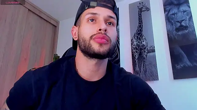 Santos_ramirez1 Live XXX Chat