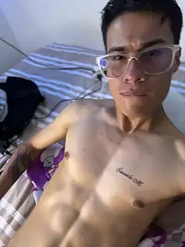 Chat XXX en directo de TavoHot_