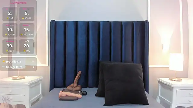HAYLANISMITH - SHOW FEET 👄