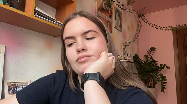 AleidaBoane Adlı Modelin Canlı XXX Sohbeti