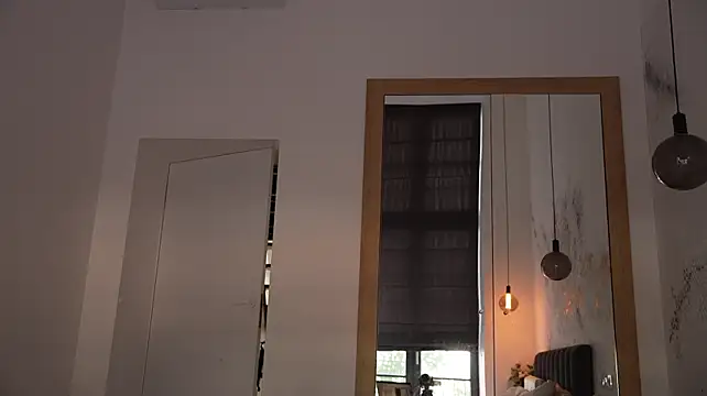 XXX chat uživo modela ibiddi