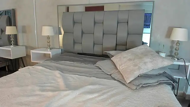 Charlie___Musk 라이브 XXX 채팅