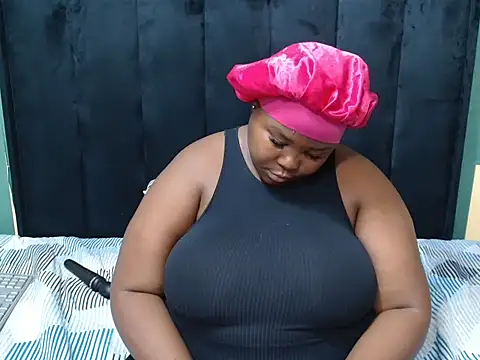 Chocolate_Chubby - BOOBS PLAY