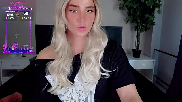 HelenSpellman's Live XXX Chat