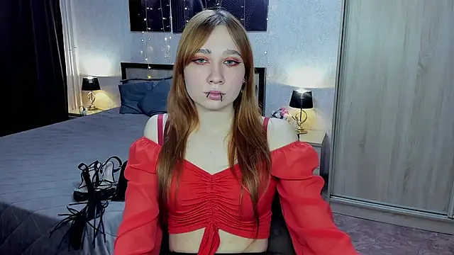 AdrianWild Adlı Modelin Canlı XXX Sohbeti