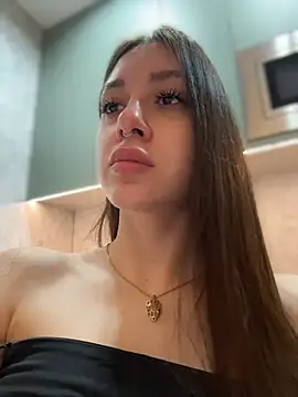 BOOMFOXY - Show my hard nipples😮 mmmm🍒