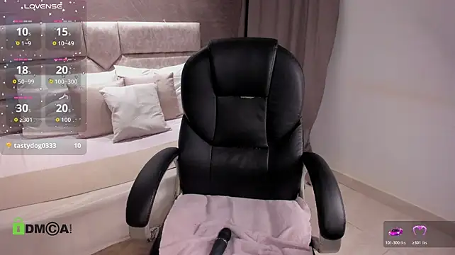 miaparker25's Live XXX Chat