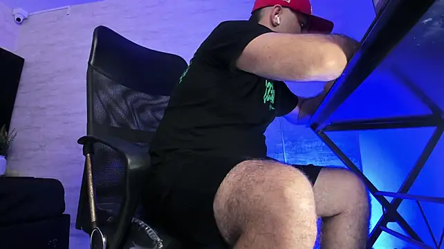 Chat XXX Live jhon_bear03