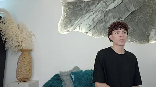 Monyel_Blake Live XXX-Chat