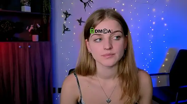 lisa_dark_'s Live XXX Chat