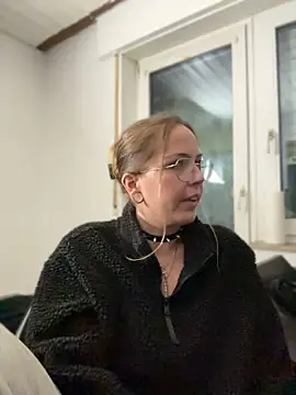 Chatroom XXX en direct de MaryPeach666