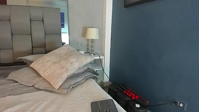 Charlie___Musk 라이브 XXX 채팅