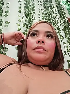 EmilyDuran_ - Bounce those big tits with the camera u