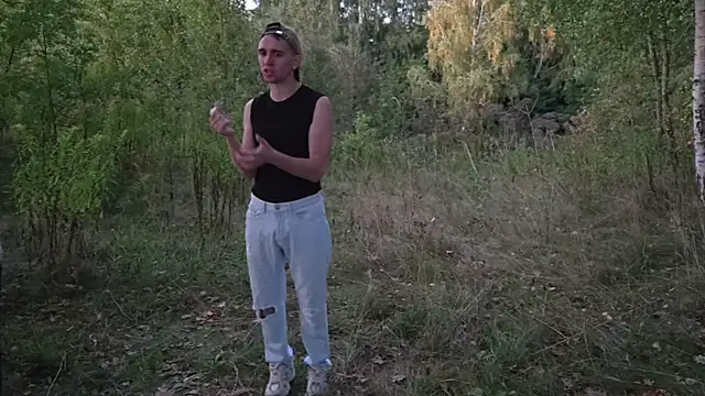 XXX chat uživo modela Vuitton