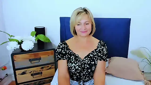 Chat XXX en directo de MarieneHot