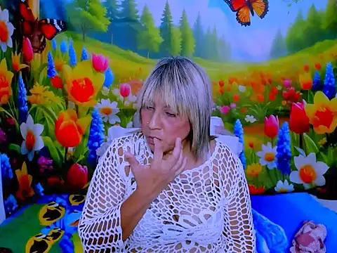 צ'אט XXX בשידור חי של indianroxy