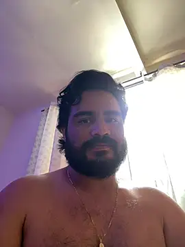 MichaelBear_21 Adlı Modelin Canlı XXX Sohbeti