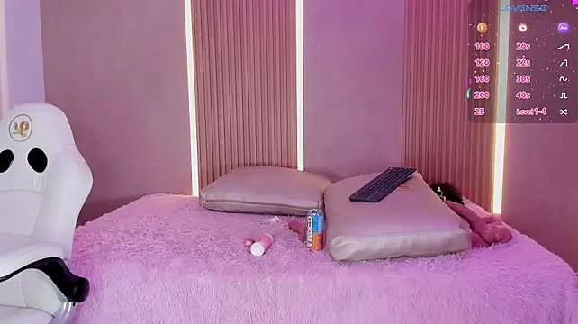stephany_summer élő XXX-chatje
