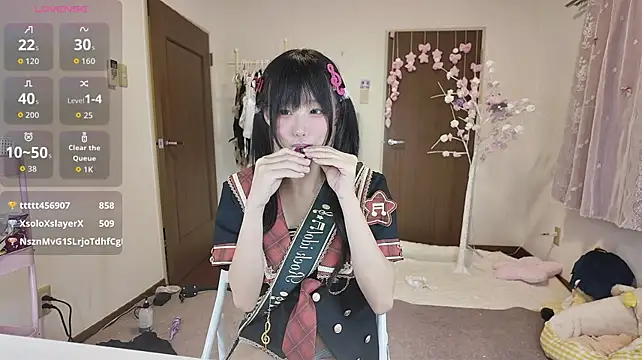 Natsu067 - 看小夏直播间不烧心
