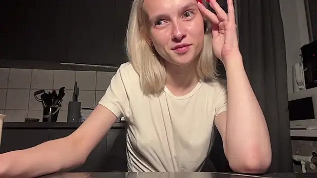 NikiLovers Chat XXX live