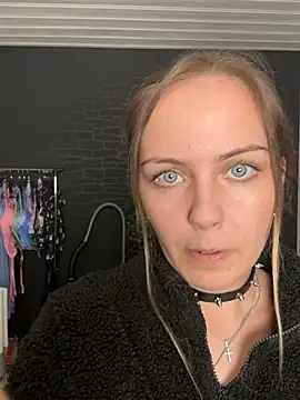 MaryPeach666 - Pussy close up