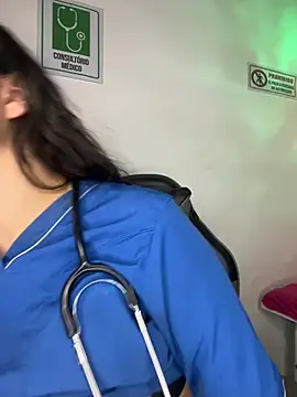 Amyy_1 Chat XXX in diretta