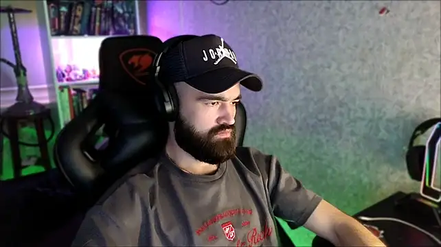 _Serious_Man – Naživo XXX chat