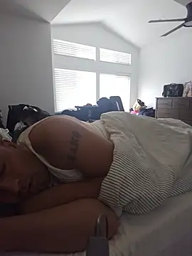 Živý XXX chat bigGirth4u
