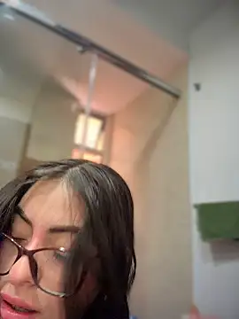 Wkatte Adlı Modelin Canlı XXX Sohbeti