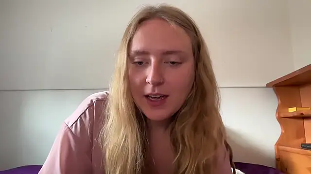 Pattyworld69 - panties off + finger pussy