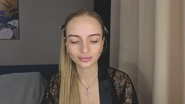 XXX chat uživo modela A_delina