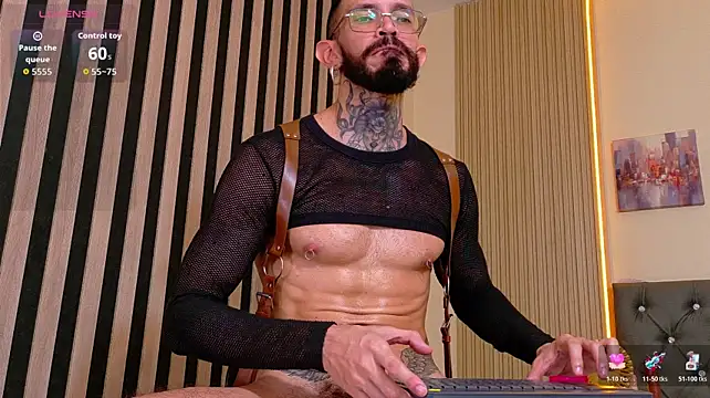 Czat XXX na żywo – Simon_Rz