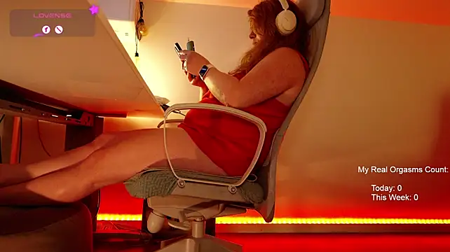Chat +18 de GingerAleMILF ao vivo